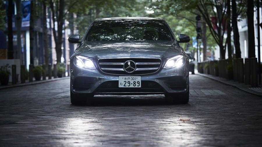  Mercedes-Benz E300 AMG Line (W213) 2016 года  (JP) (фото 9 из 14)